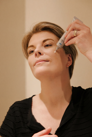 Advanced Brightening UV Defence SPF50 - solcreme